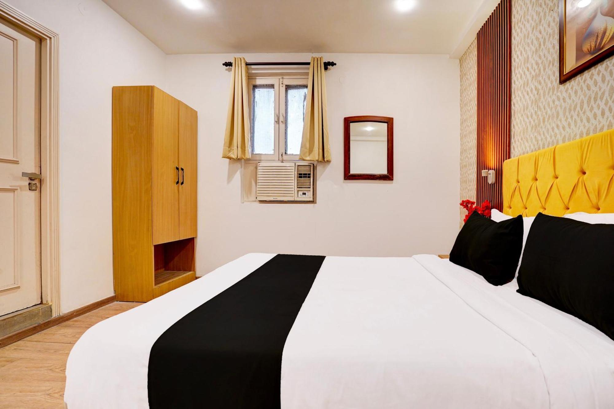 Super Townhouse Jageer Palace Near Mayapuri Chowk ニューデリー エクステリア 写真